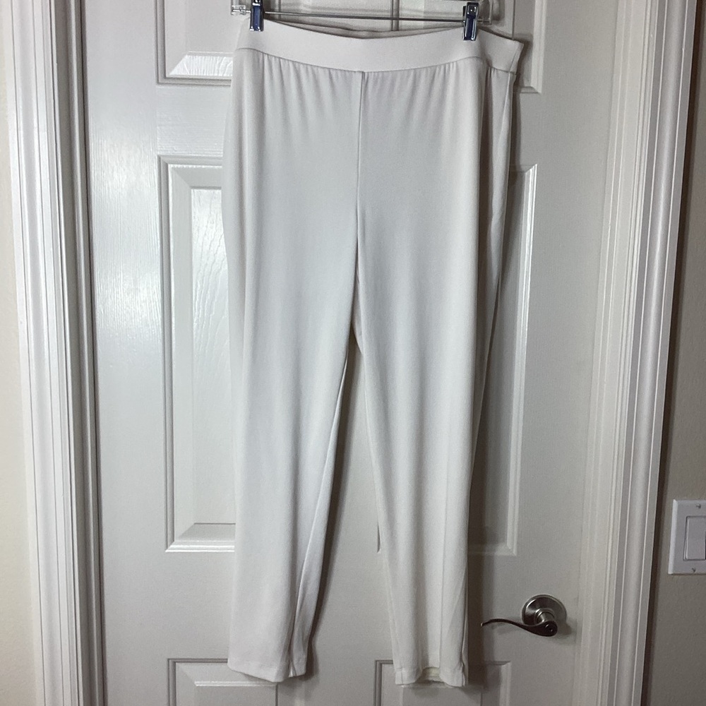 Chico's Easywear White Sweat pants Sz 3